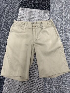 Nike Golf Shorts Size-Small